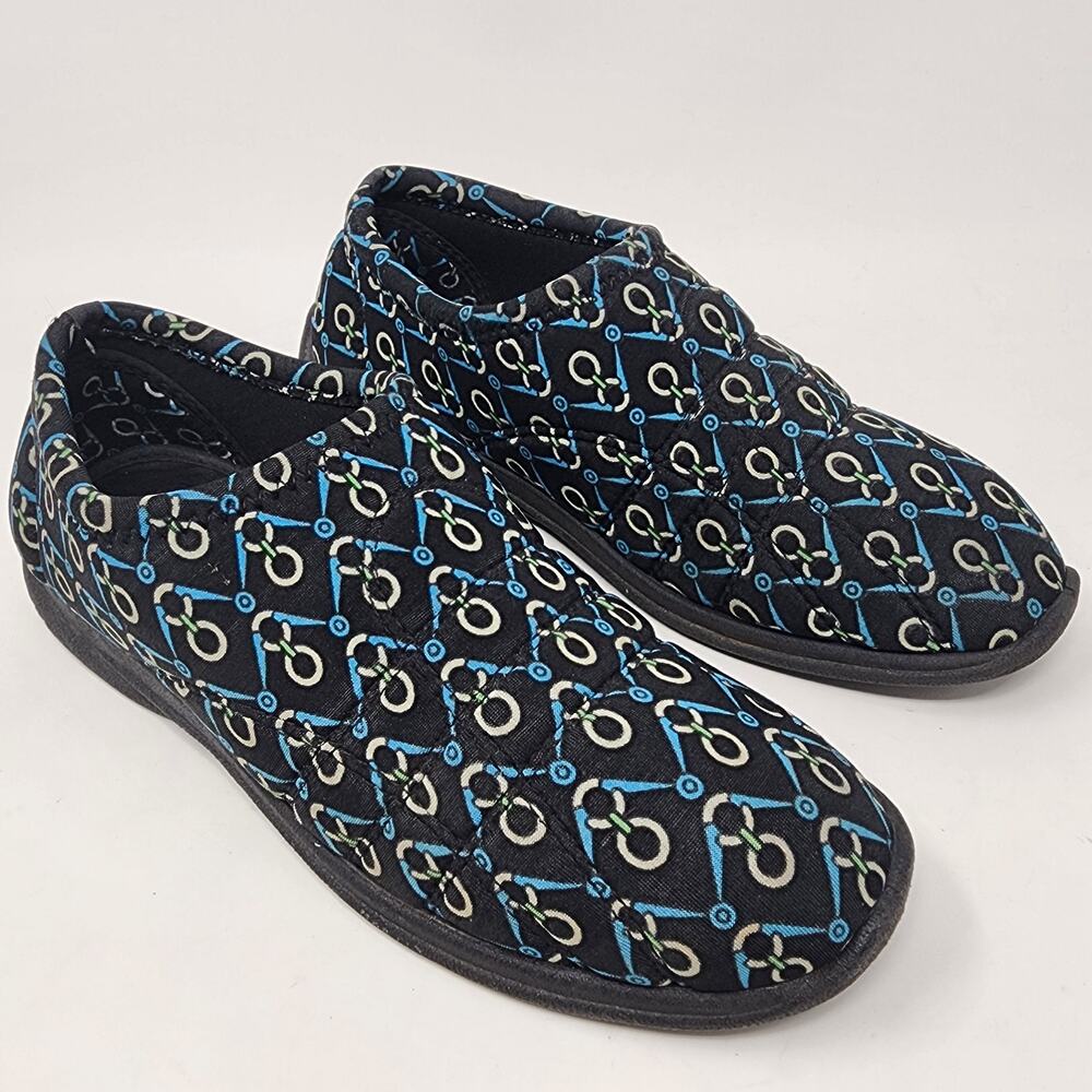 Bata Comfort Shoes Women's 9 Quilted Softy Pull-on Shoes Black Blue